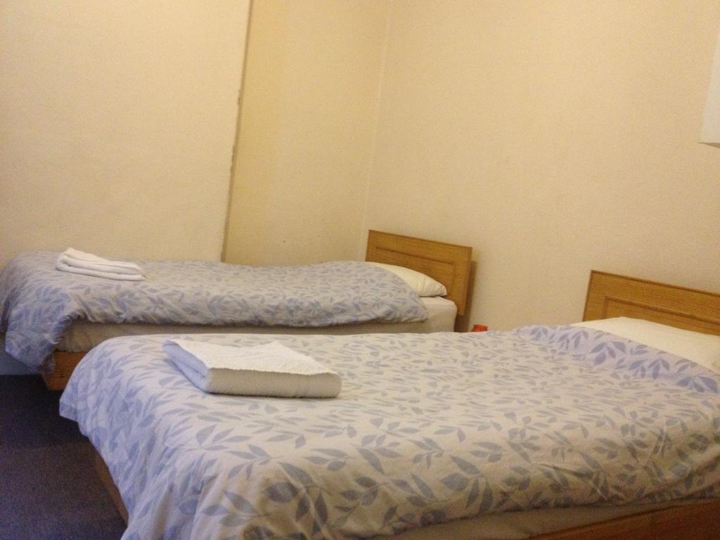 The Crystal Lodge Hotel Croydon Dış mekan fotoğraf