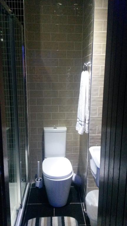 The Crystal Lodge Hotel Croydon Dış mekan fotoğraf